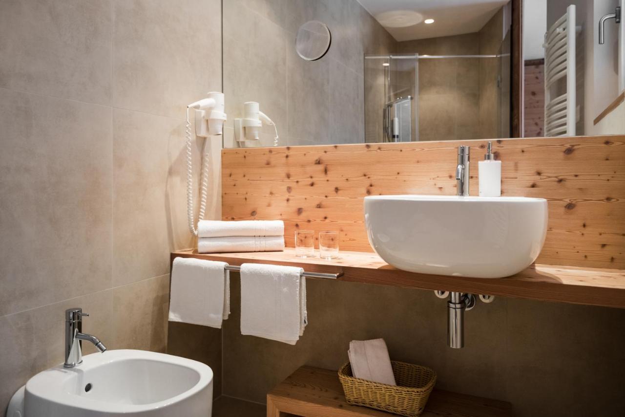 קמפו טורס Hotel Heini מראה חיצוני תמונה